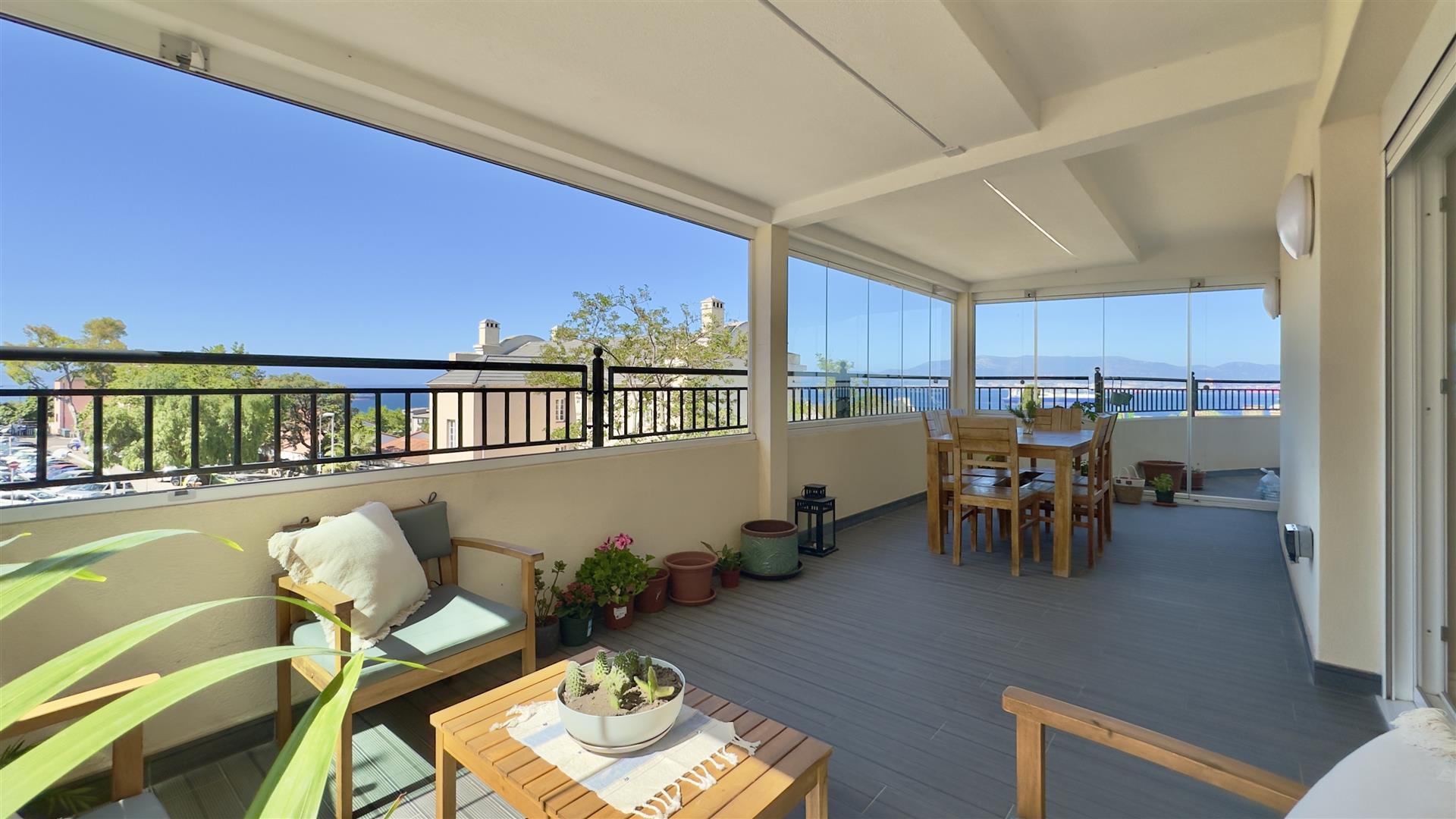 Image of Apartment - 3 Bedrooms - 2 Bathrooms for Rental in South District-Gibraltar, Image 2